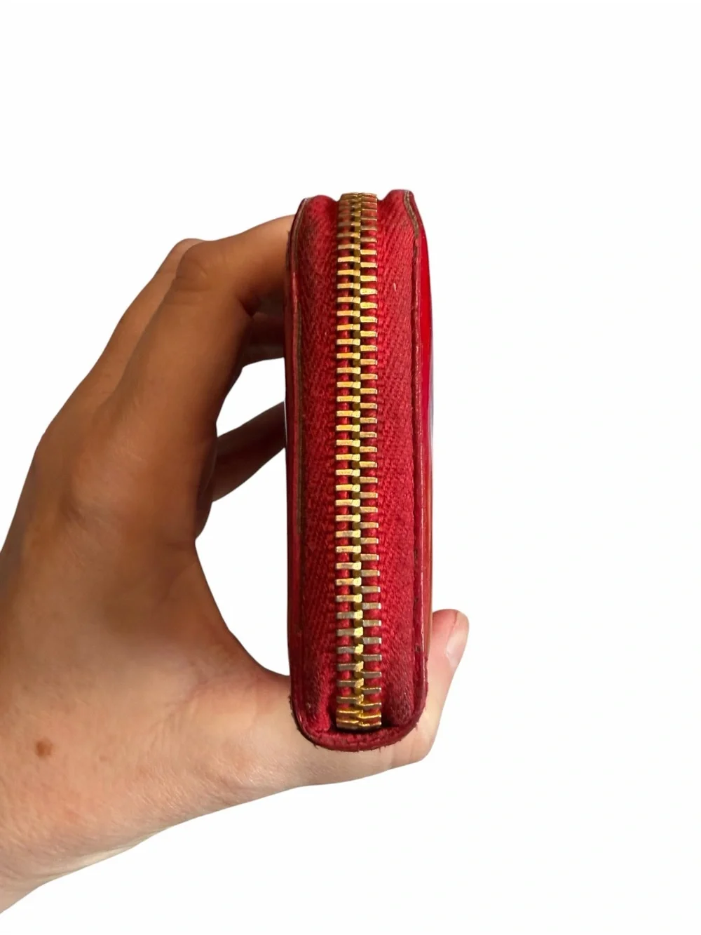 Miu Miu Vernis Red Patent Leather Zip-Around Wallet - Picture 4 of 9